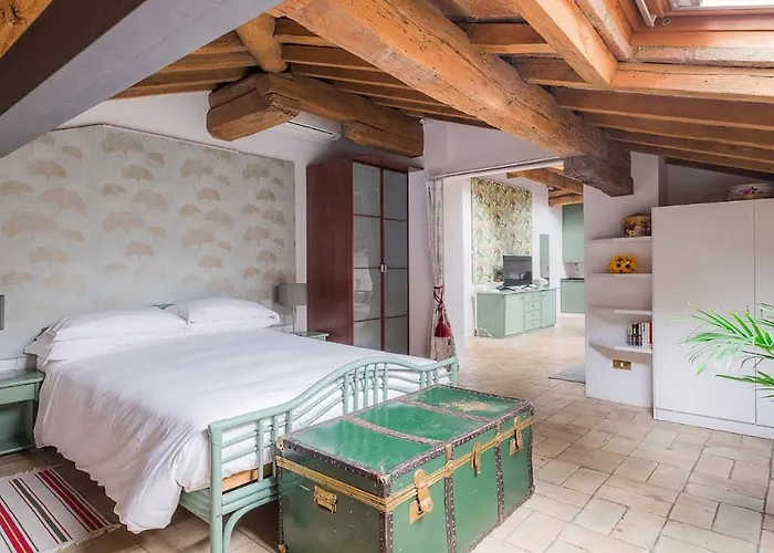 Piazza Maggiore Jungle Bijoux *